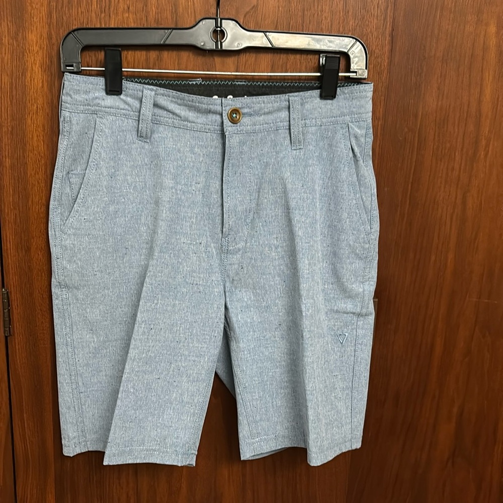 boys vissla shorts size 27